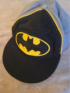 Batman Snapback Hat DC Comics Gray & Black Embroidered Baseball Cap
